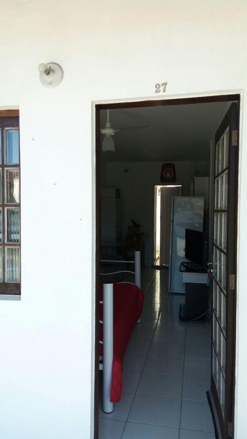 Kitinete Em Matinhos Com Piscina Villa Ngoại thất bức ảnh